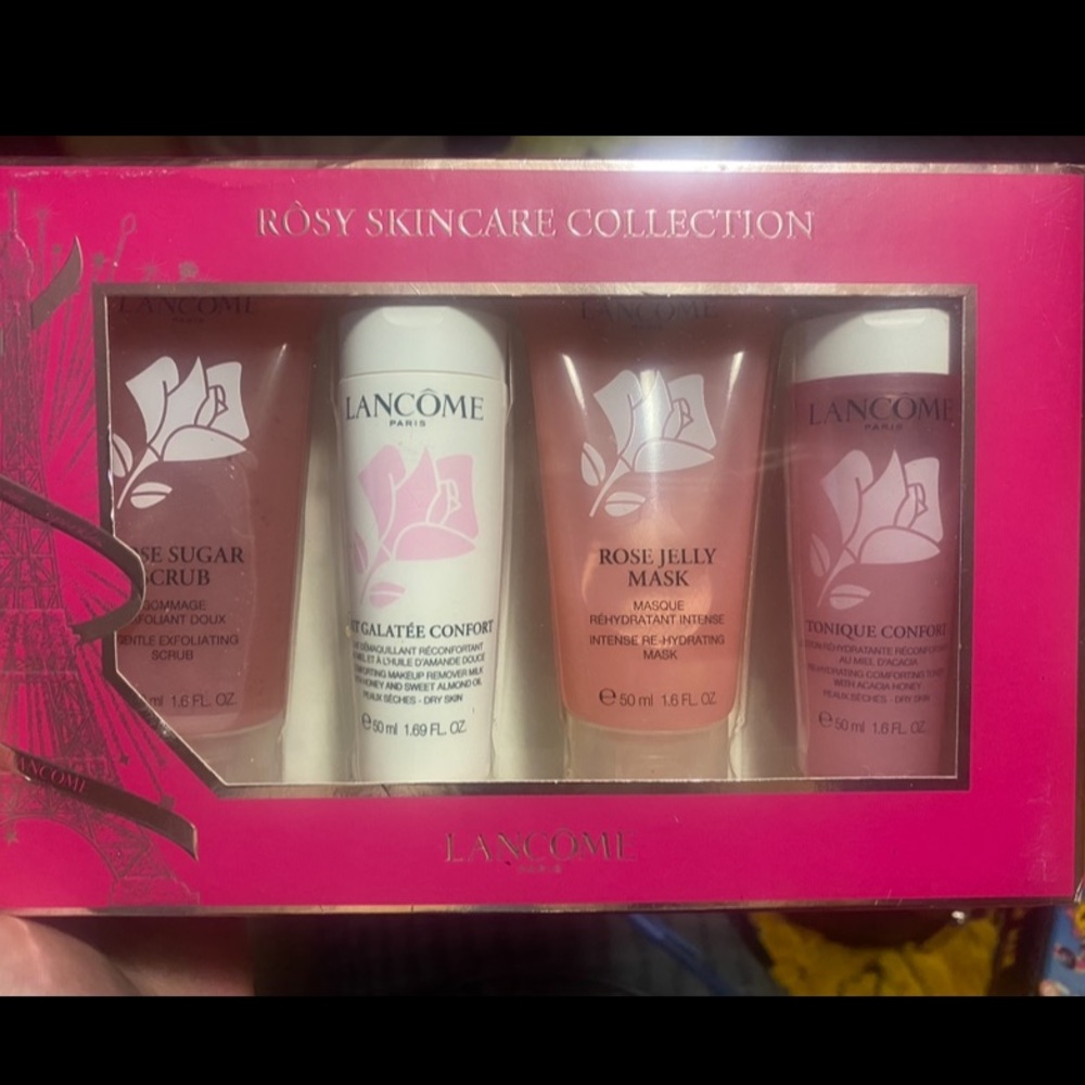 Lancôme rosy skincare collection new in box!